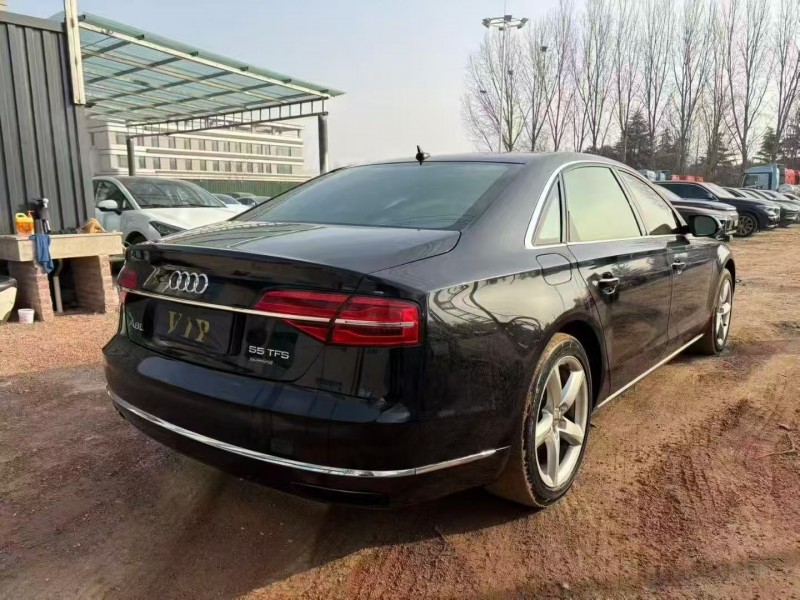 焦作13年奥迪A8L2