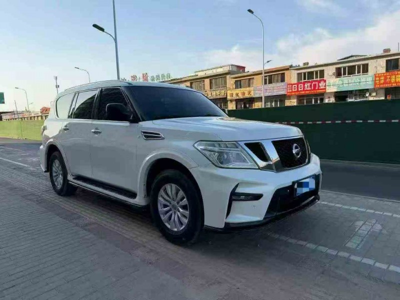 包头17年日产途乐3