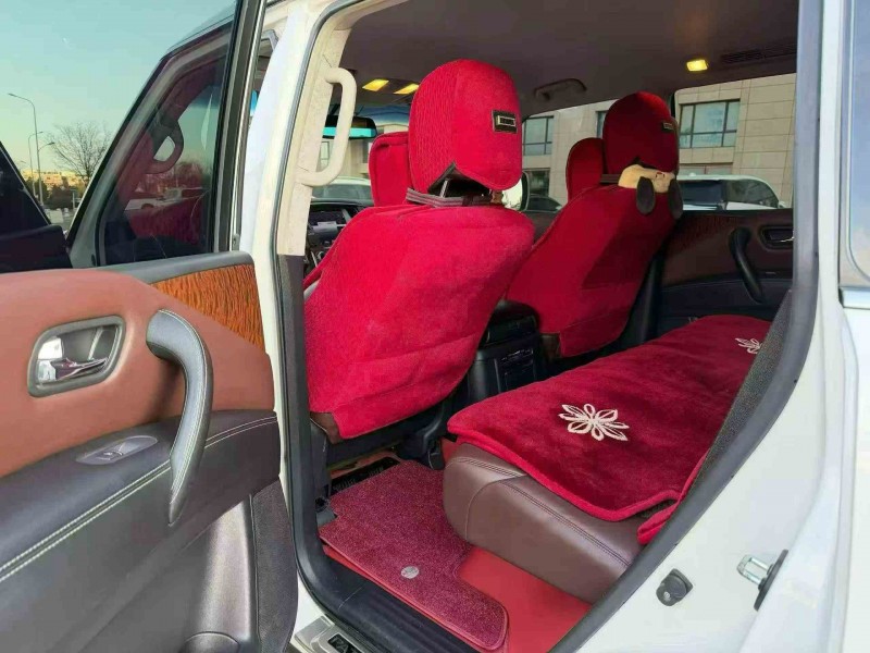 包头17年日产途乐6