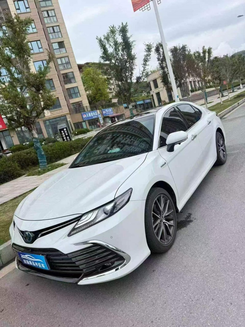 遂宁22年丰田凯美瑞2