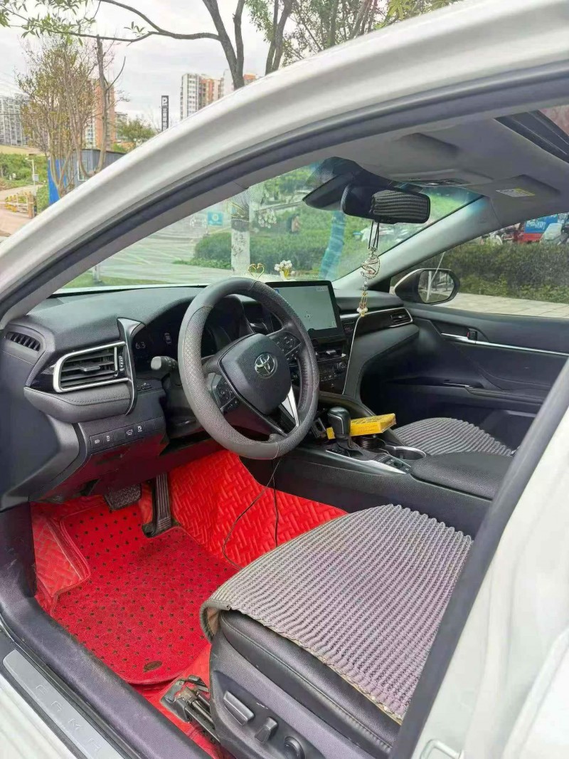 遂宁22年丰田凯美瑞5