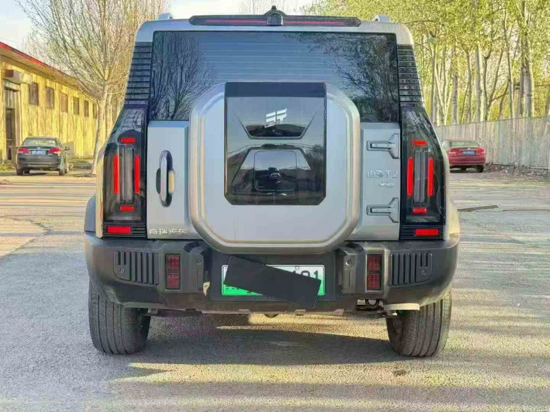 保定25年奇瑞捷途8