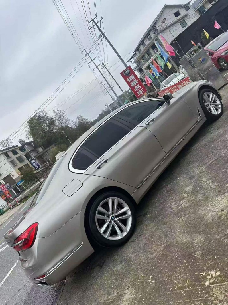 衡阳19年宝马7系4