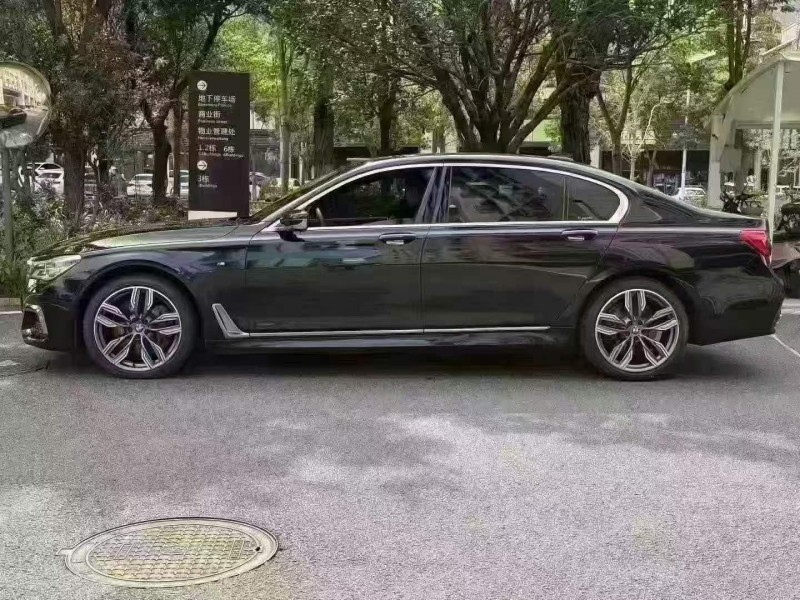 邵阳17年宝马7系8