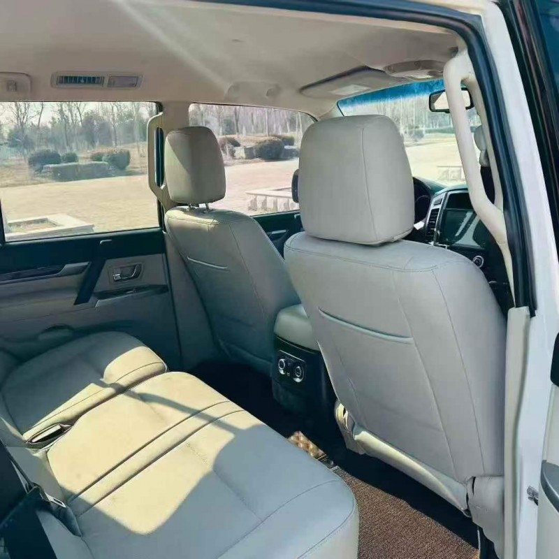 东营19年三菱帕杰罗6