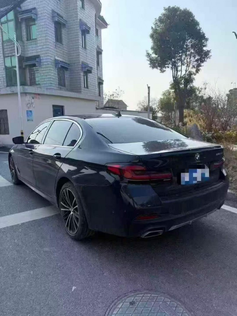 温州22年宝马5系9