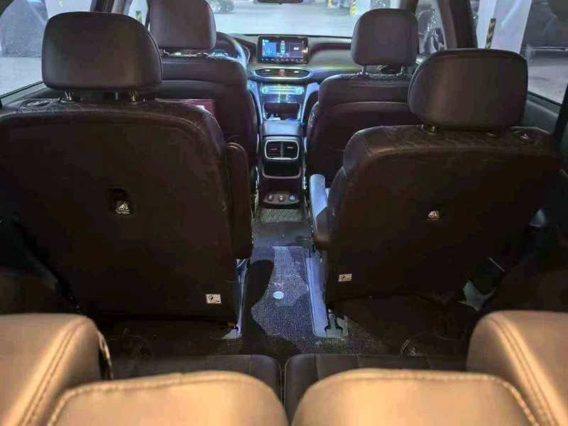 渭南20年现代新胜达4