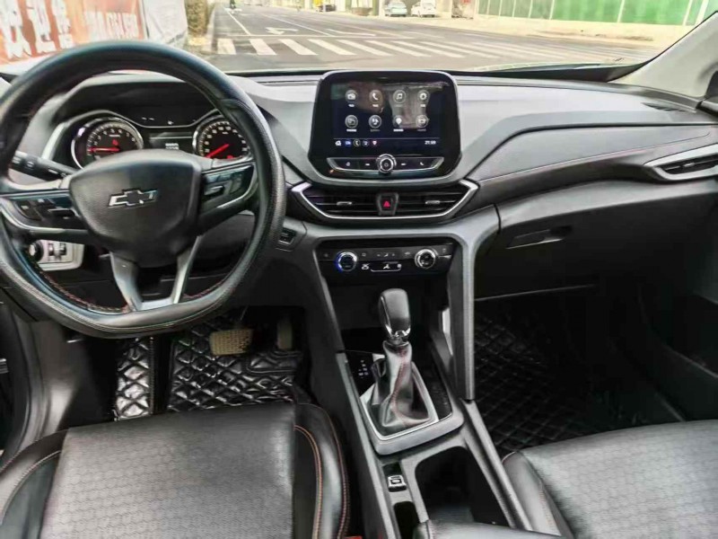 鄂尔多斯19年雪佛兰沃兰多3