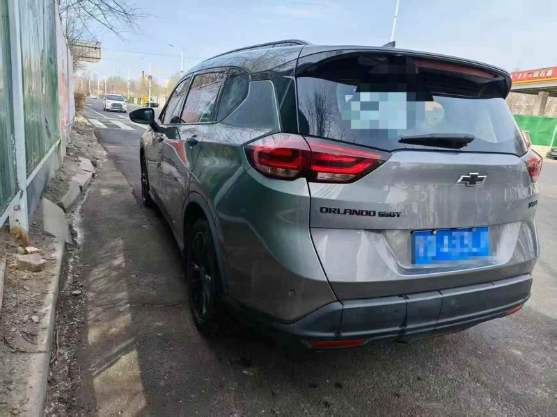 鄂尔多斯19年雪佛兰沃兰多7