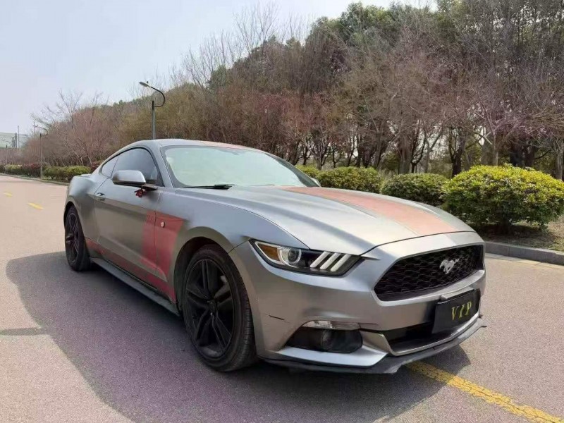 盐城17年福特野马3