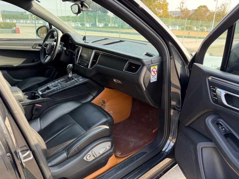 南通18年保时捷Macan7