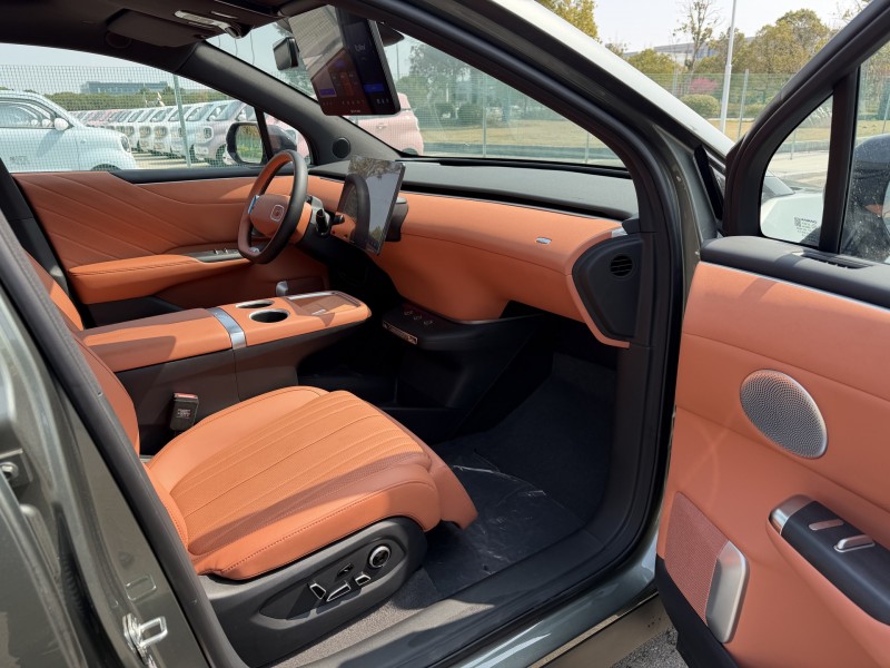 泰州25年长安汽车启源8