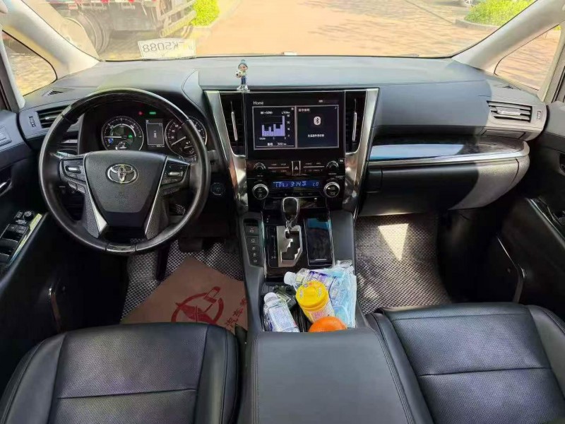 聊城22年丰田皇冠8