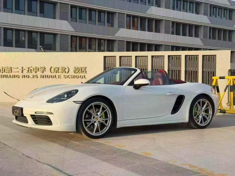 邢台18年保时捷7182