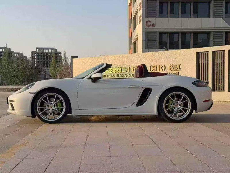 邢台18年保时捷7184