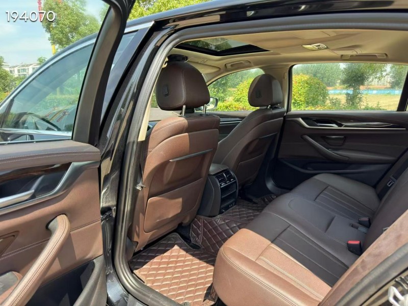 南通19年宝马5系9