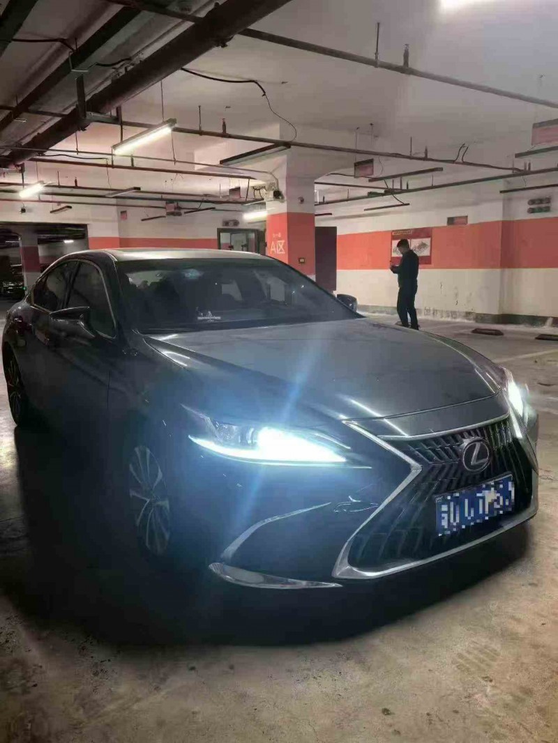 汉中23年雷克萨斯ES2
