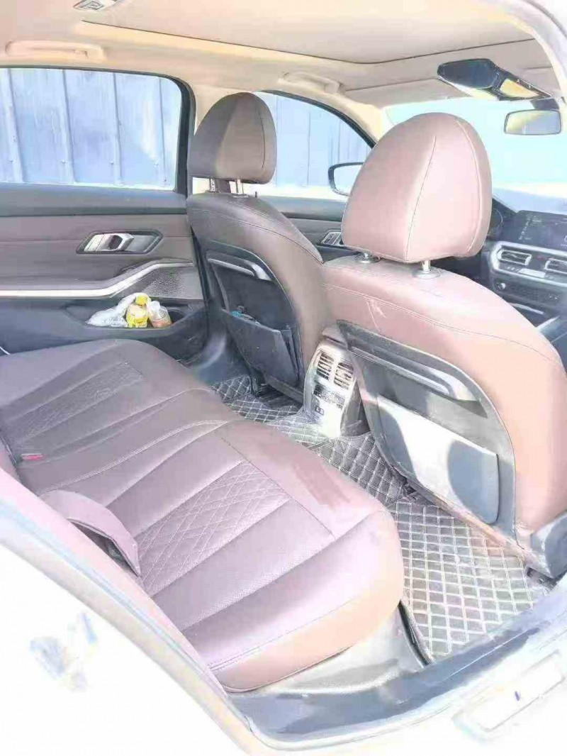 宝鸡22年宝马3系3