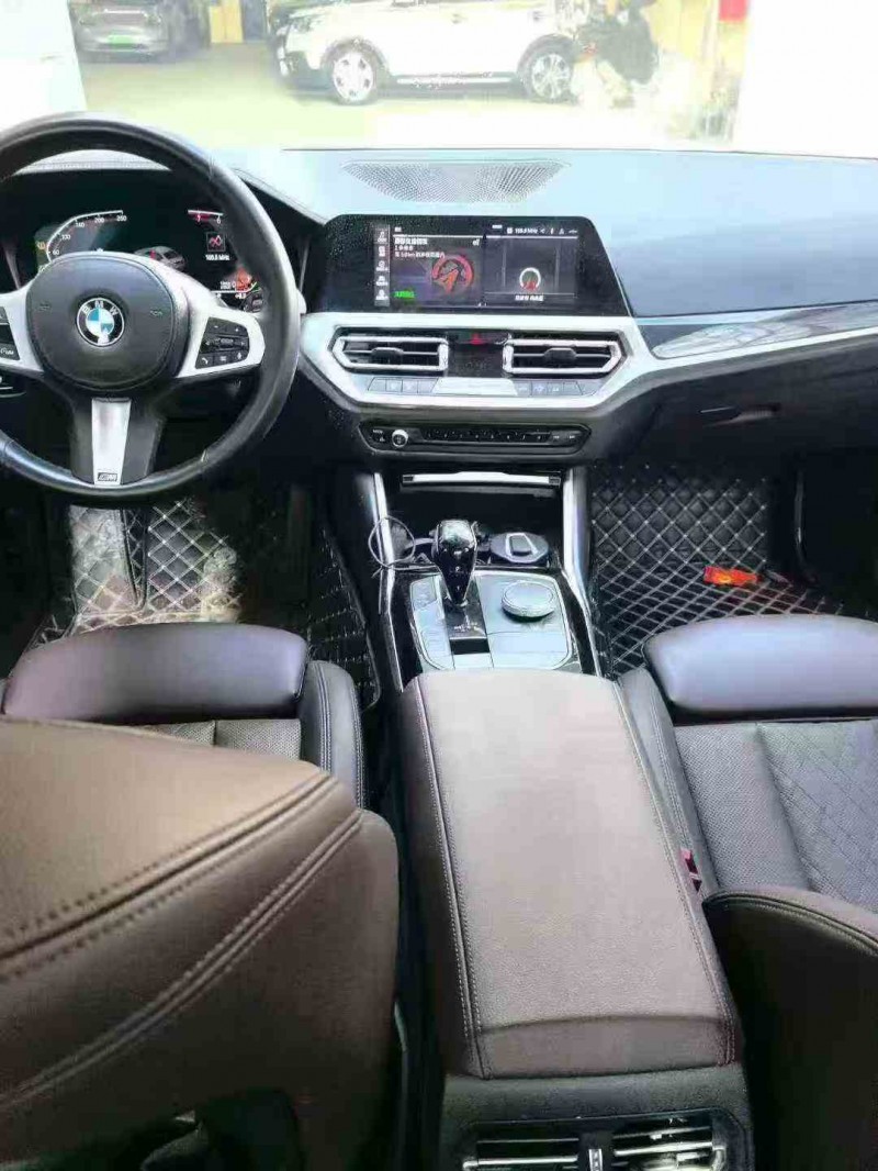 宝鸡22年宝马3系4