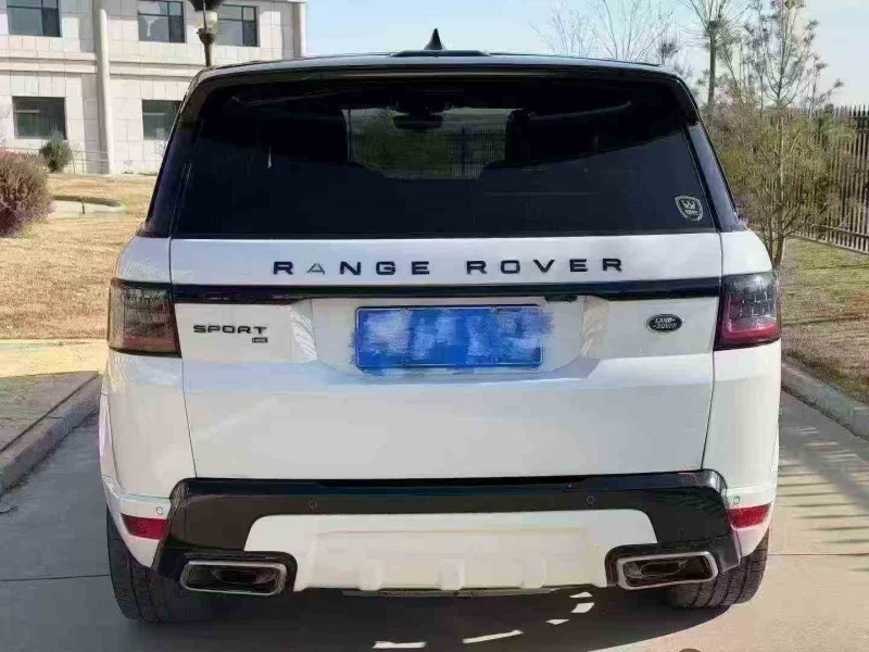 渭南22年路虎揽胜运动9