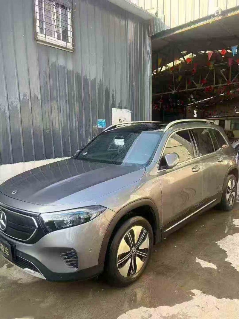 汉中23年奔驰EQB2