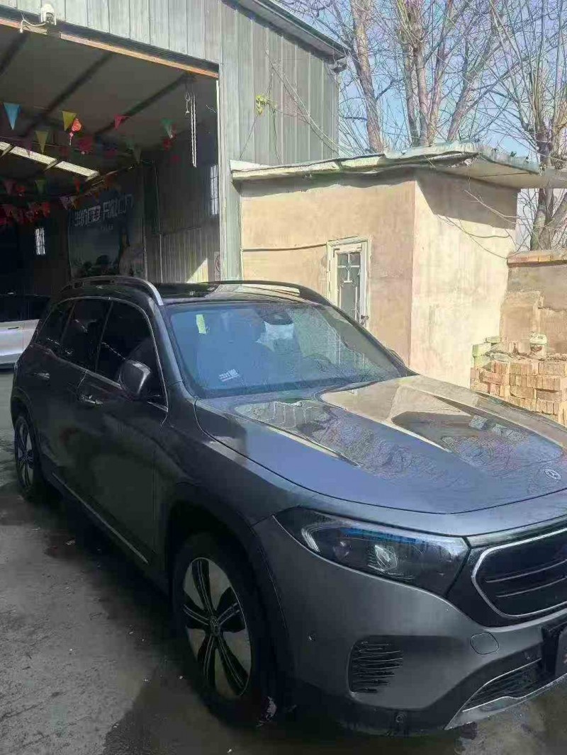 汉中23年奔驰EQB3