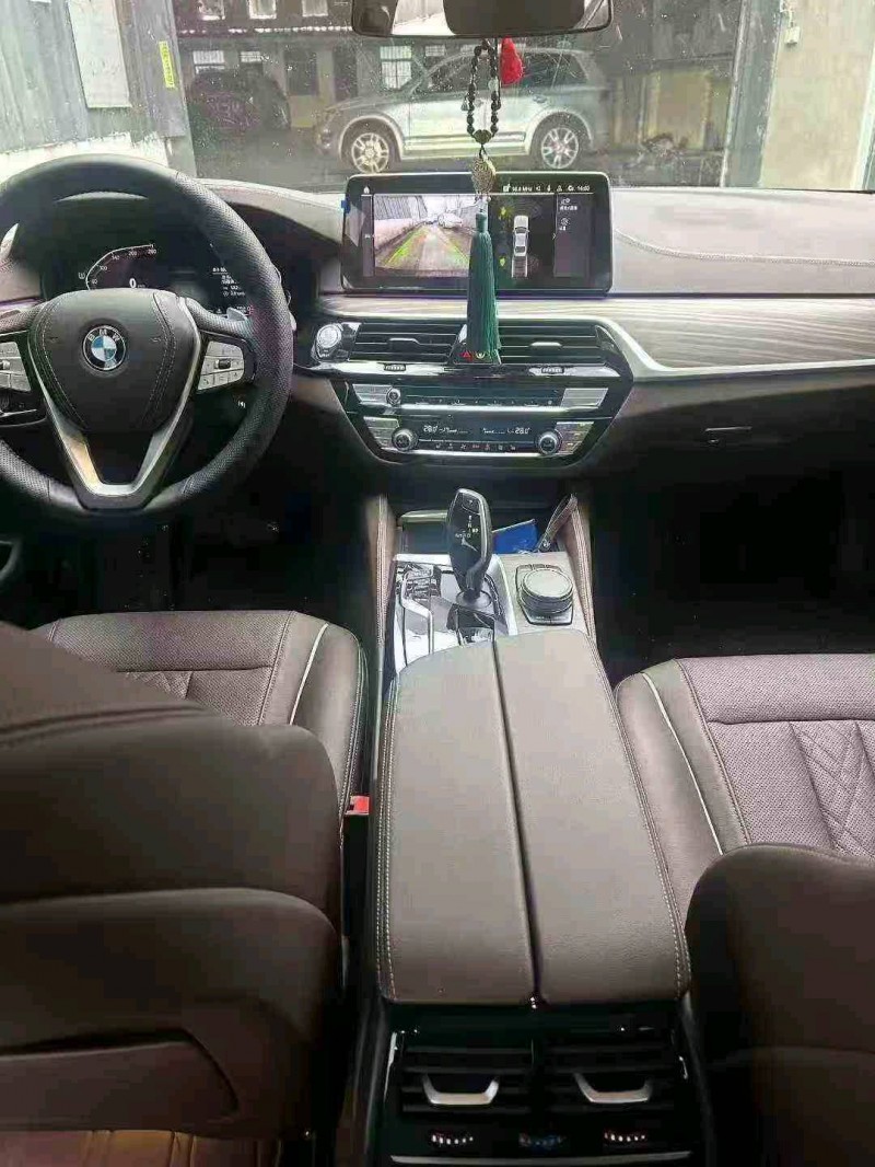 宝鸡23年宝马5系4