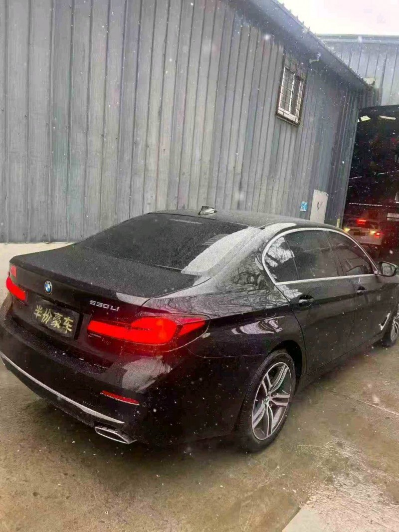 宝鸡23年宝马5系8