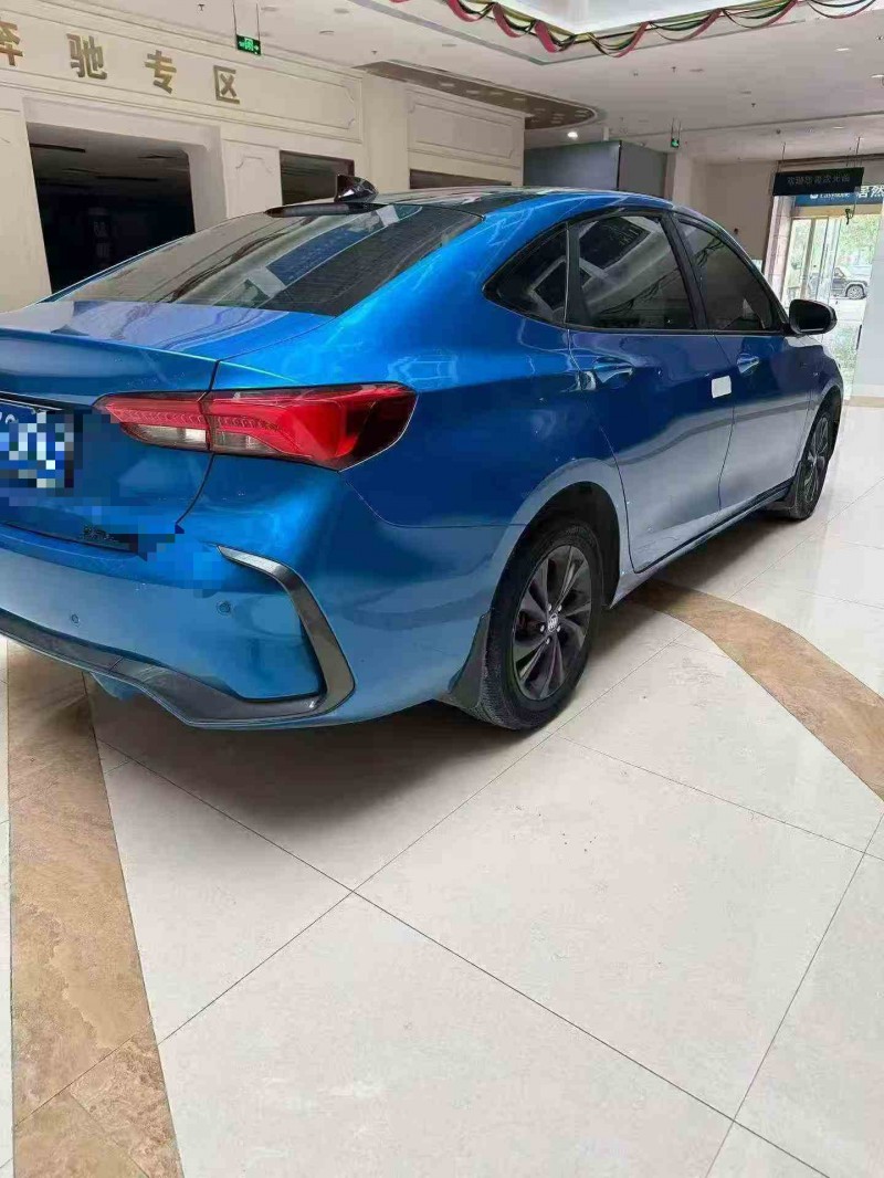 马鞍山23年别克威朗7