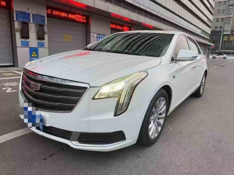 淮南18年凯迪拉克XTS3