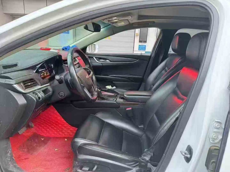 淮南18年凯迪拉克XTS5