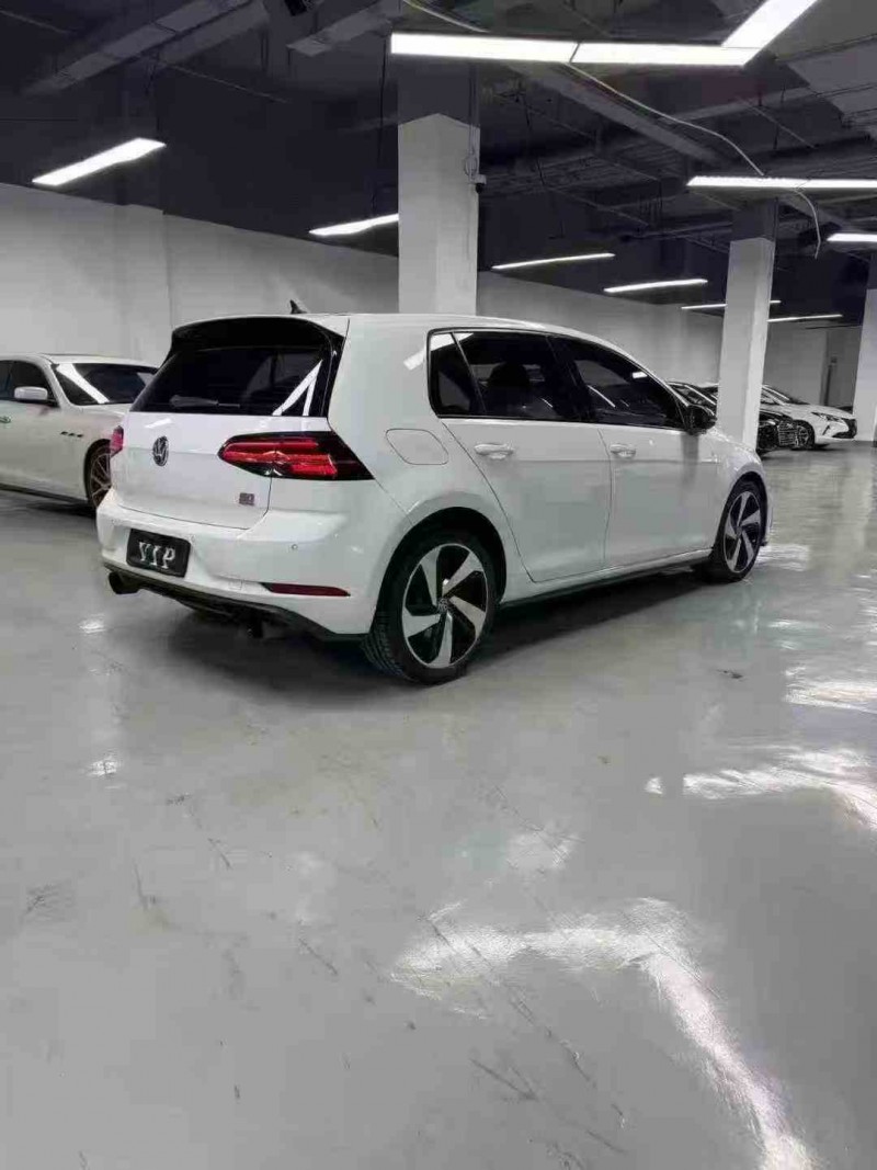 临沧19年大众高尔夫5