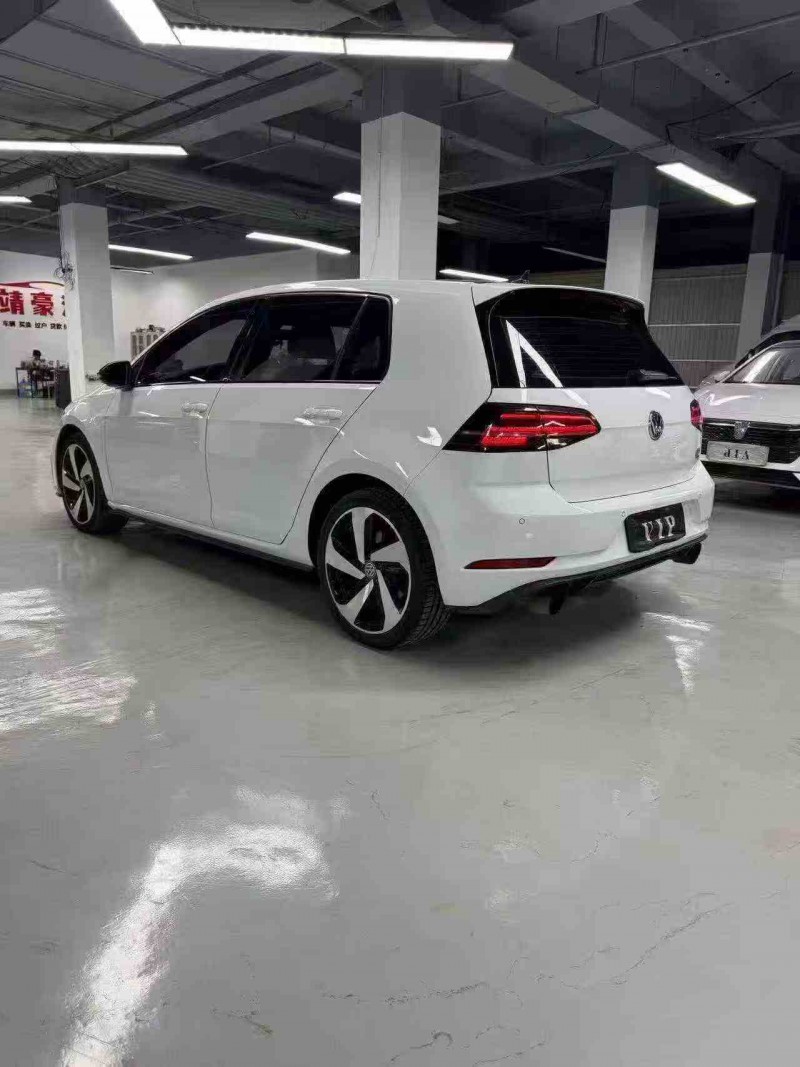 临沧19年大众高尔夫7