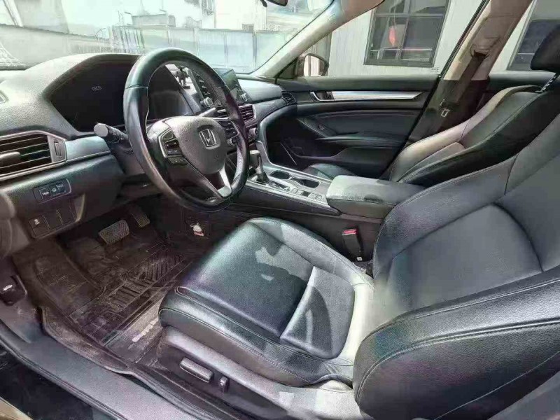 淮南21年本田雅阁3