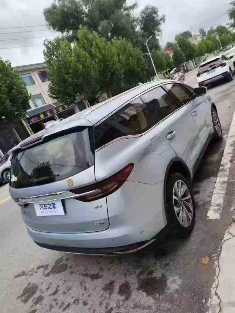 吉安19年吉利嘉际7