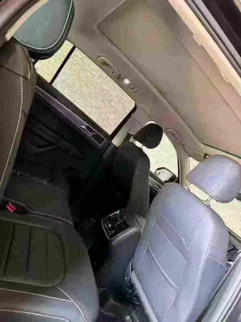 梧州18年大众途昂7