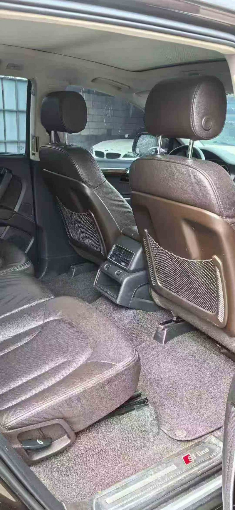 钦州15年奥迪Q74