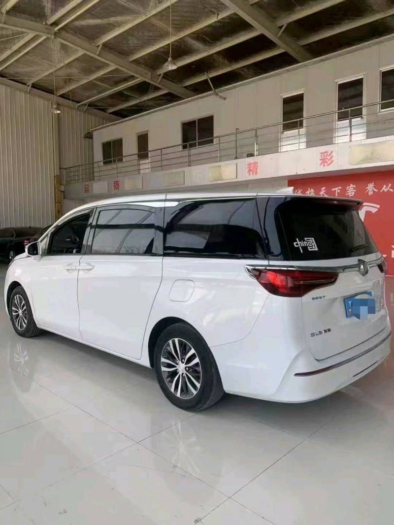 青岛20年别克GL88