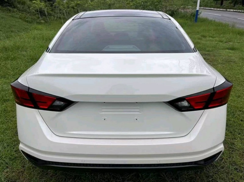 九江21年日产天籁4