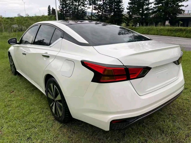 九江21年日产天籁5