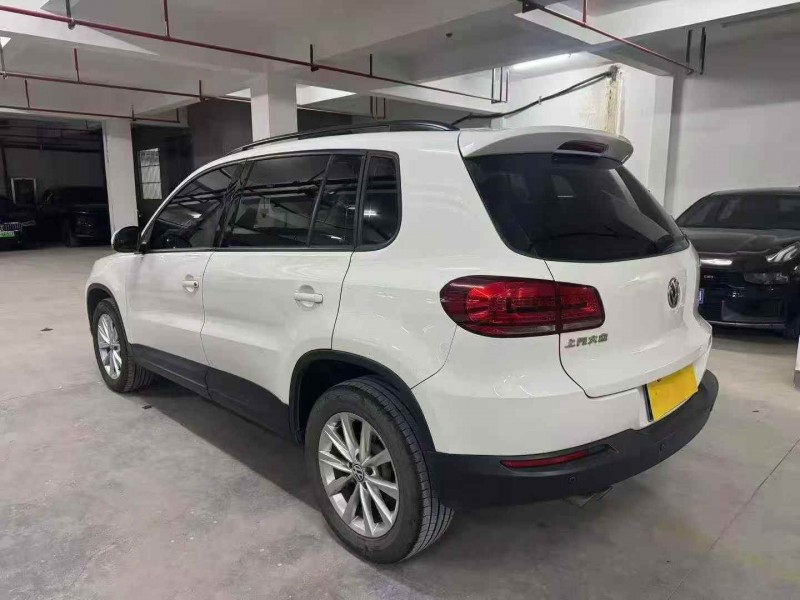 湖州19年大众途观8