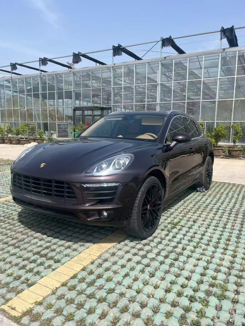 宿迁16年保时捷Macan3