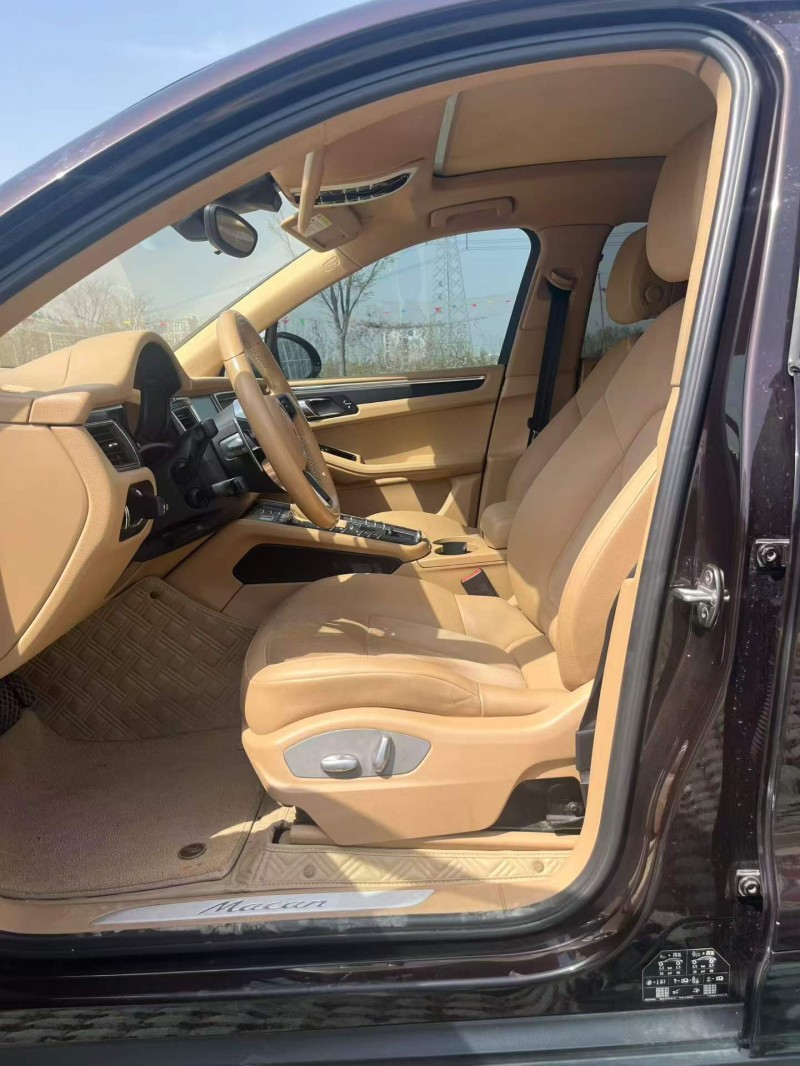 宿迁16年保时捷Macan6
