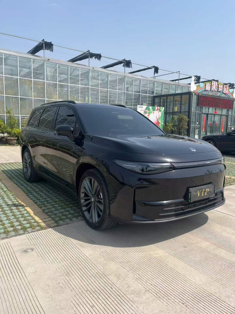 宿迁25年零跑汽车C162