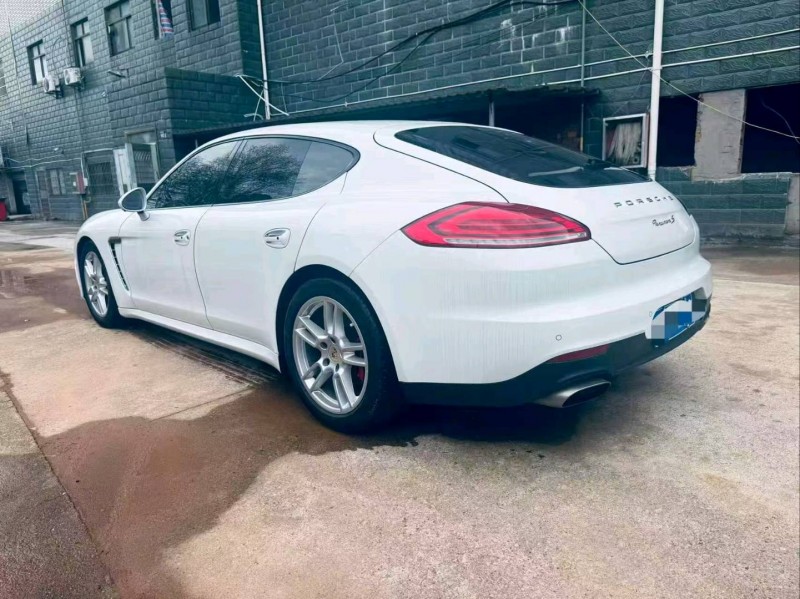 南昌16年保时捷帕拉梅拉4