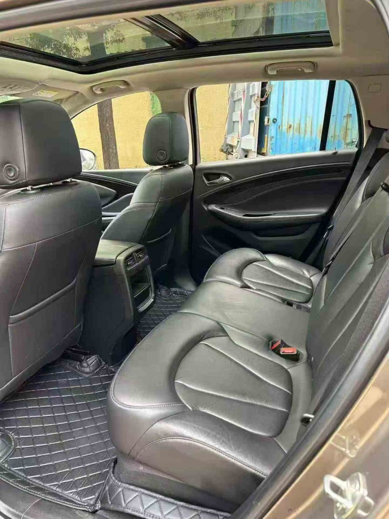 湛江18年别克昂科威4