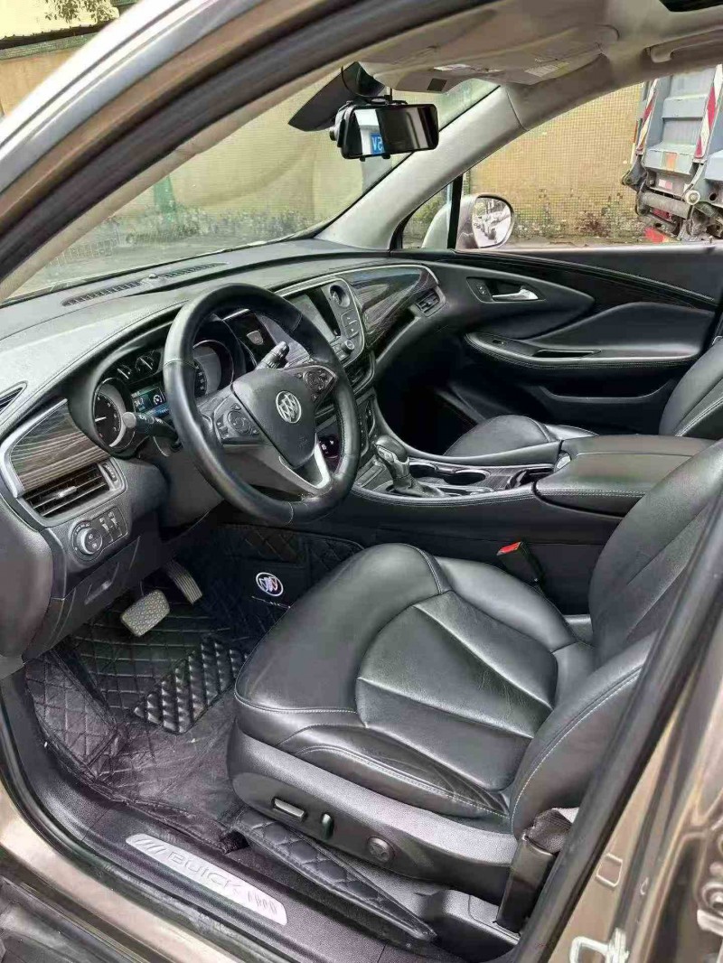 湛江18年别克昂科威5