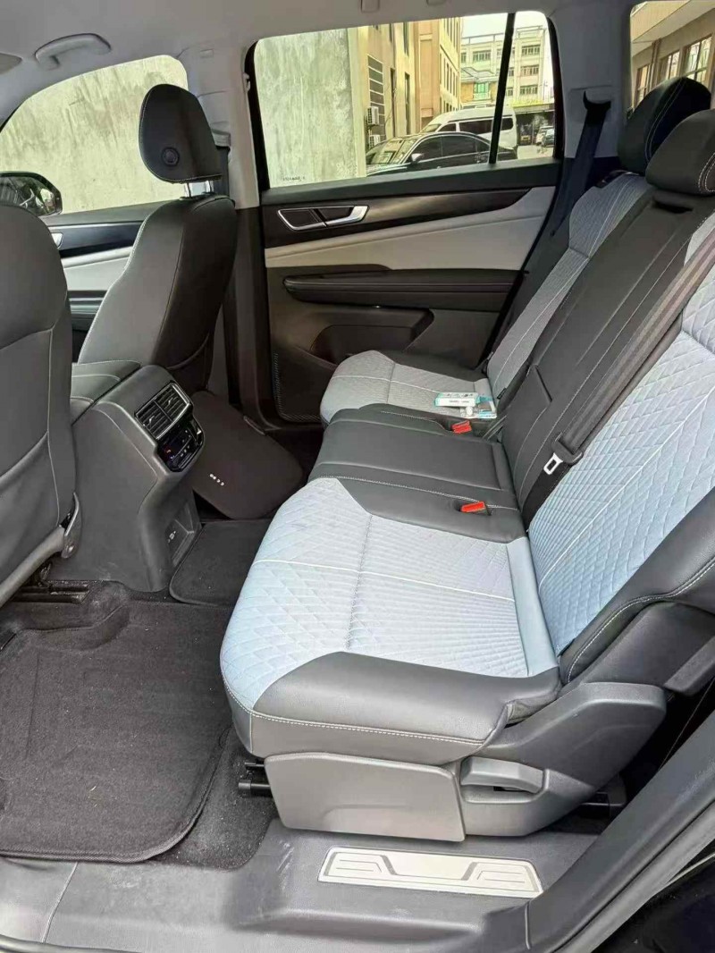 湖州22年大众途昂5