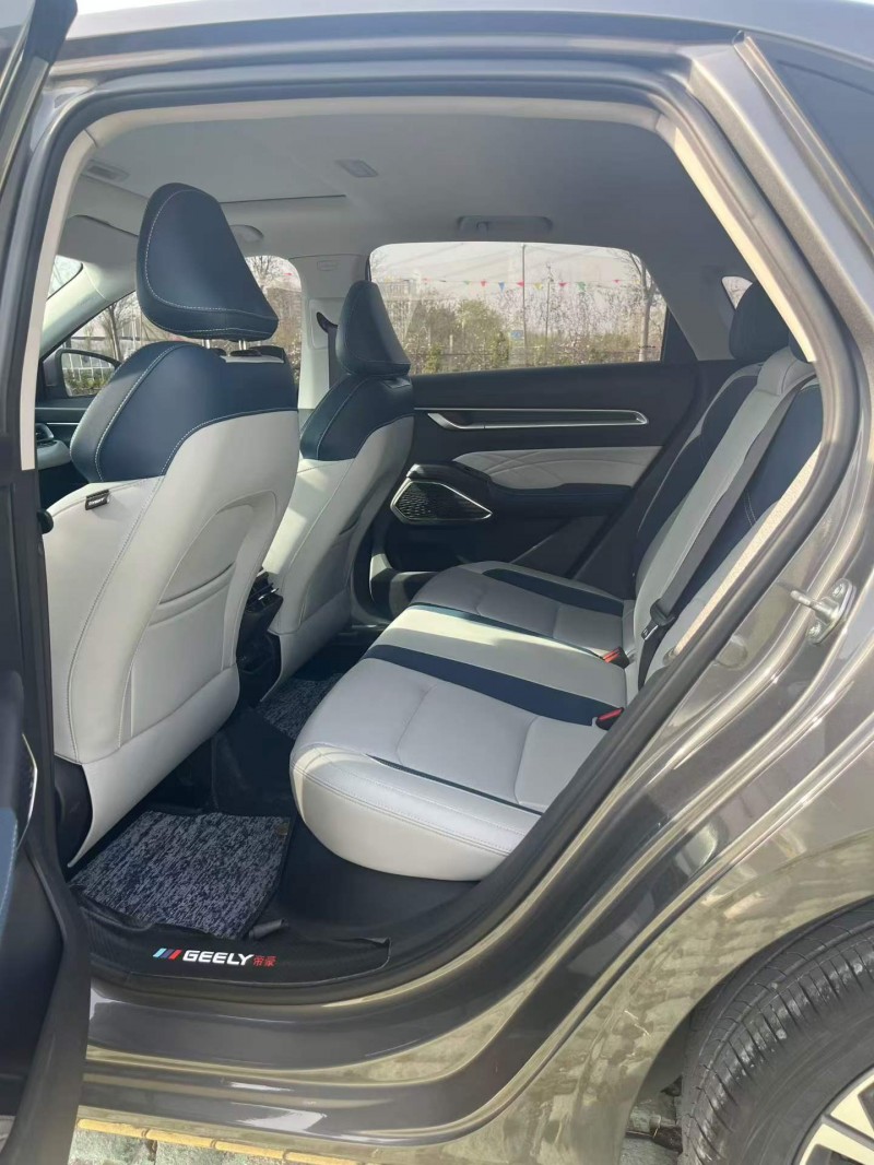 宿迁22年吉利帝豪4