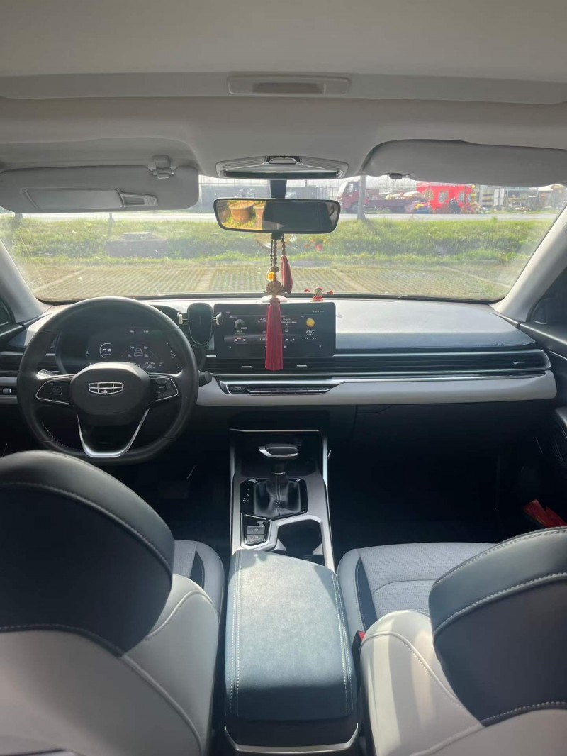 宿迁22年吉利帝豪5